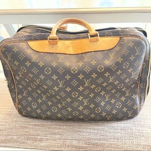 Authentic Louis Vuitton Alize 24